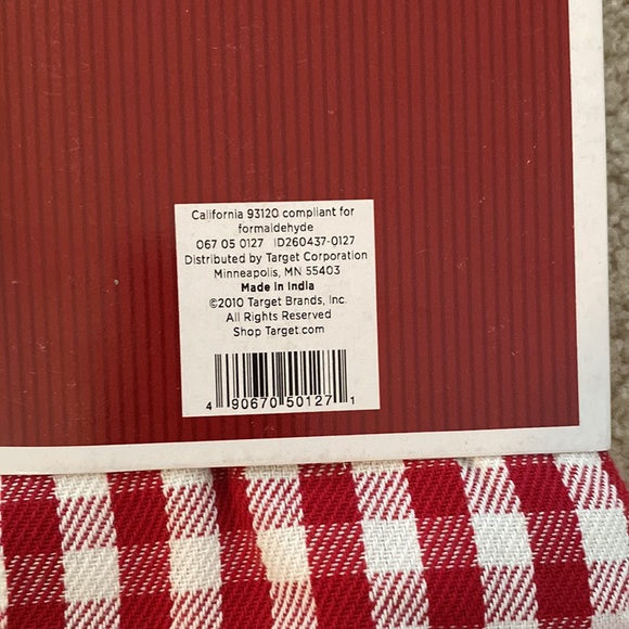 Set of 8 💯% Cotton Gingham Napkins - Picture 4 of 5